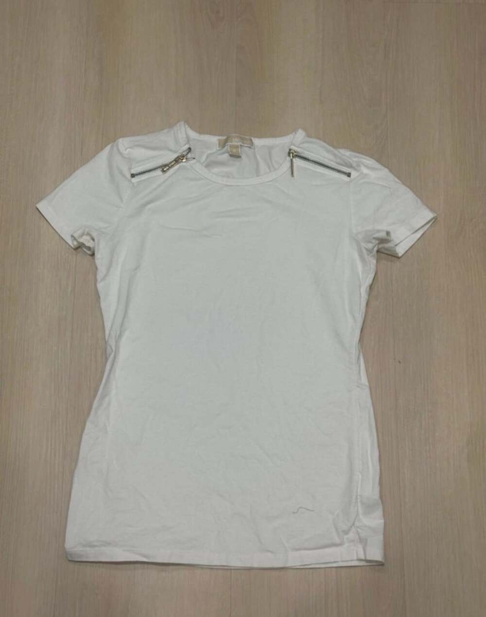 Michael Michael Kors T-Shirt Size M White Gold Shoulder Zippers